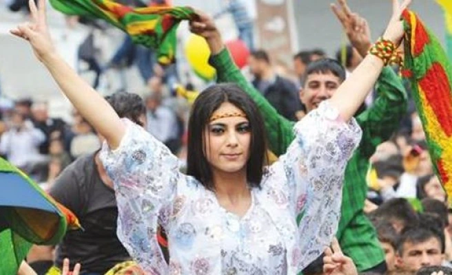 gokhan_ozgun_meselenin_adi_kurt_dusmanligi_h65119_be9d2.jpg